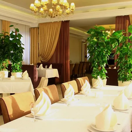 Argo Hotell 3*